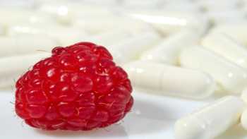 Raspberry Ketone for Weight Loss -- a raspberry and raspberry ketone capsules