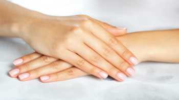 Supplements for Brittle Nails -- healthy nails