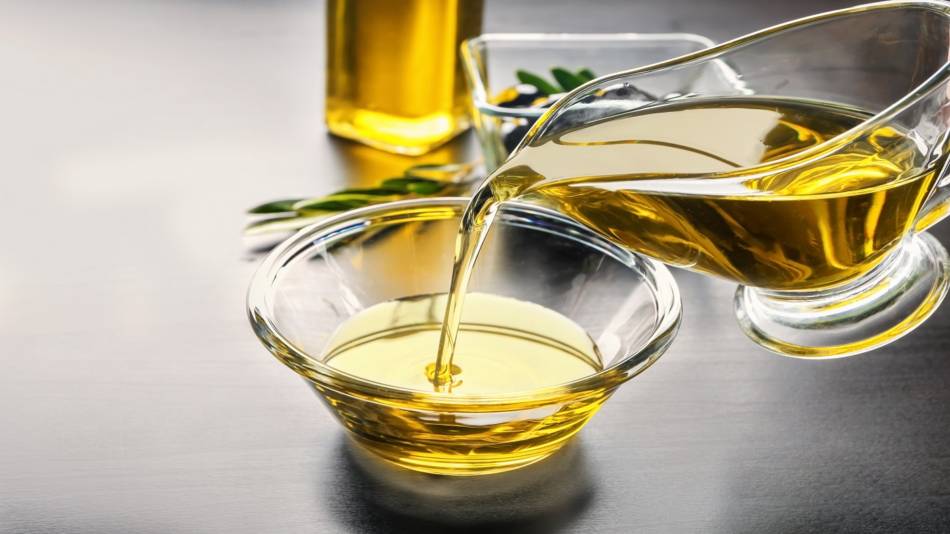 Extra Virgin Olive Oil Health Benefits, Quality and Cooking ...