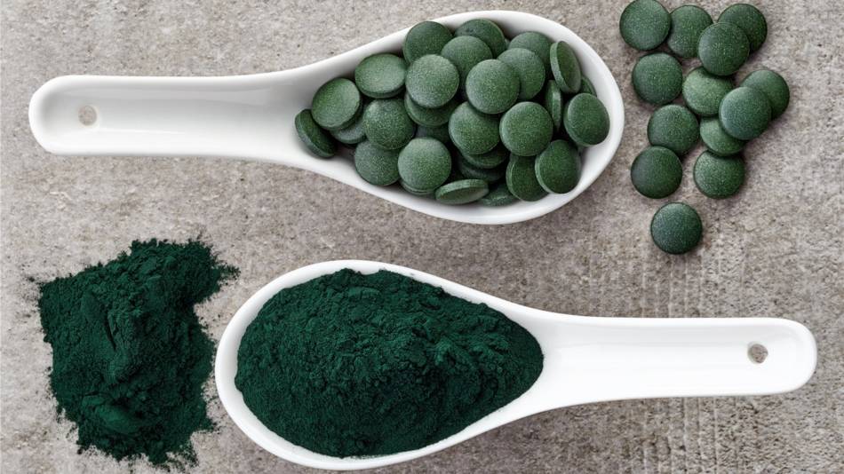 Spirulina Powder and Pills