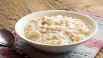 Phytic Acid in Oat Cereal -- bowl of oatmeal