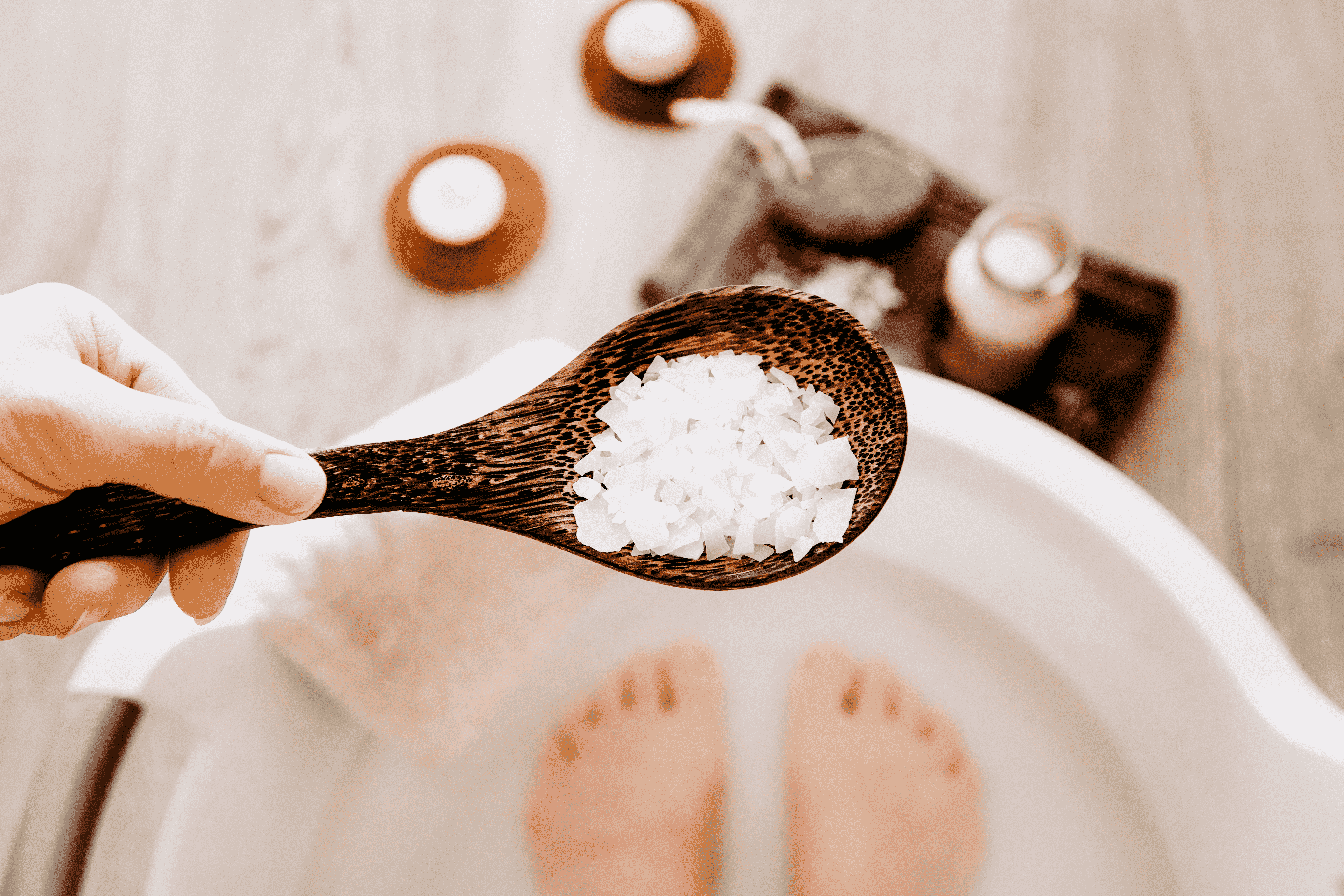 Как принимать ванночки. Английская соль Epsom Salt. Ванночка для ног спа. Ванночки с морской солью. Ванночка для ног с солью.