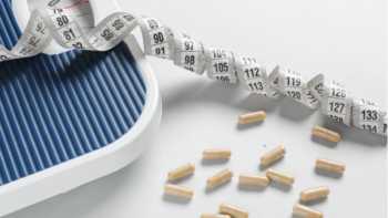 Scale and measuring tape with capsules